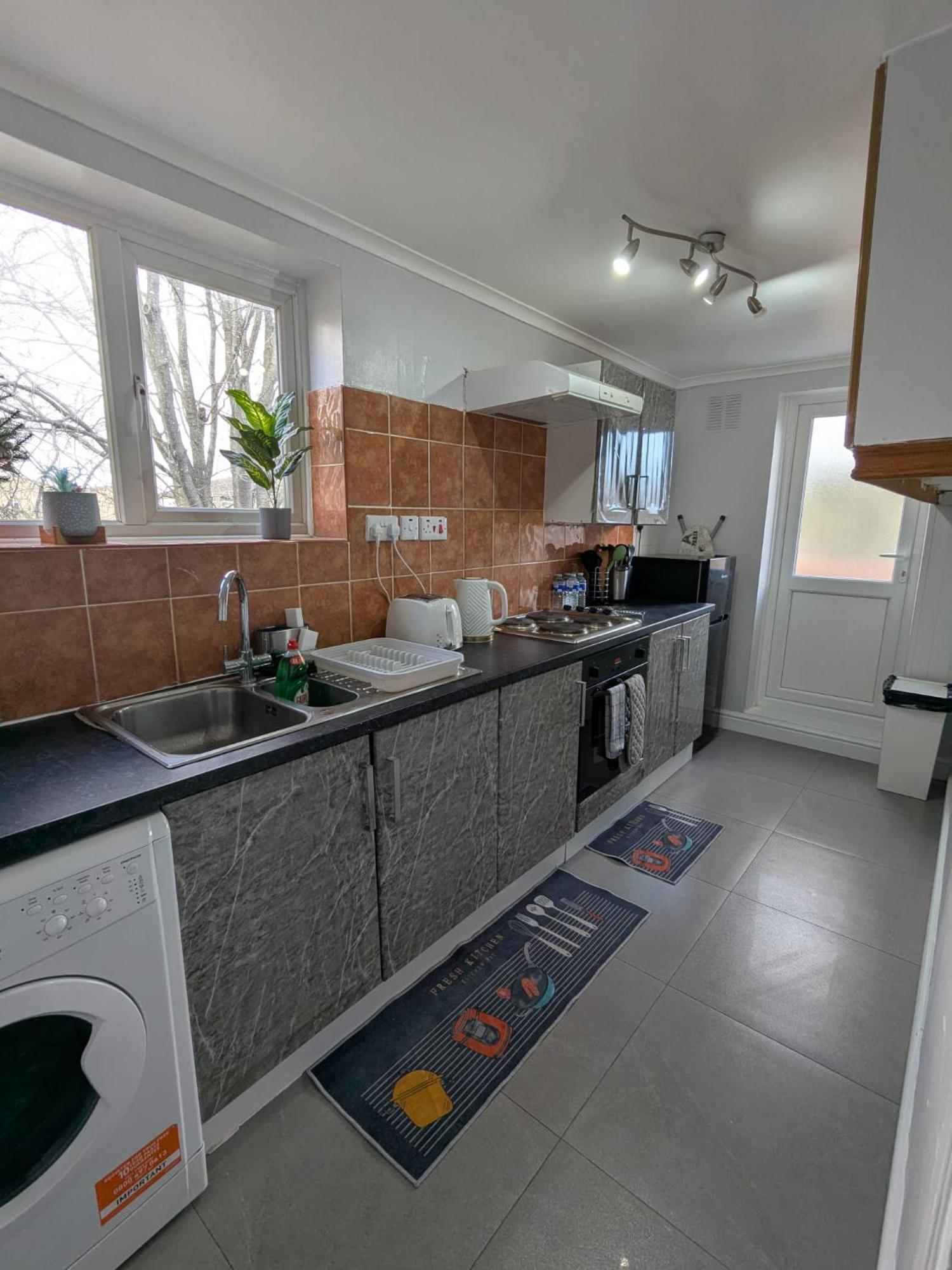 A&A Apartment Basildon Nevendon 외부 사진