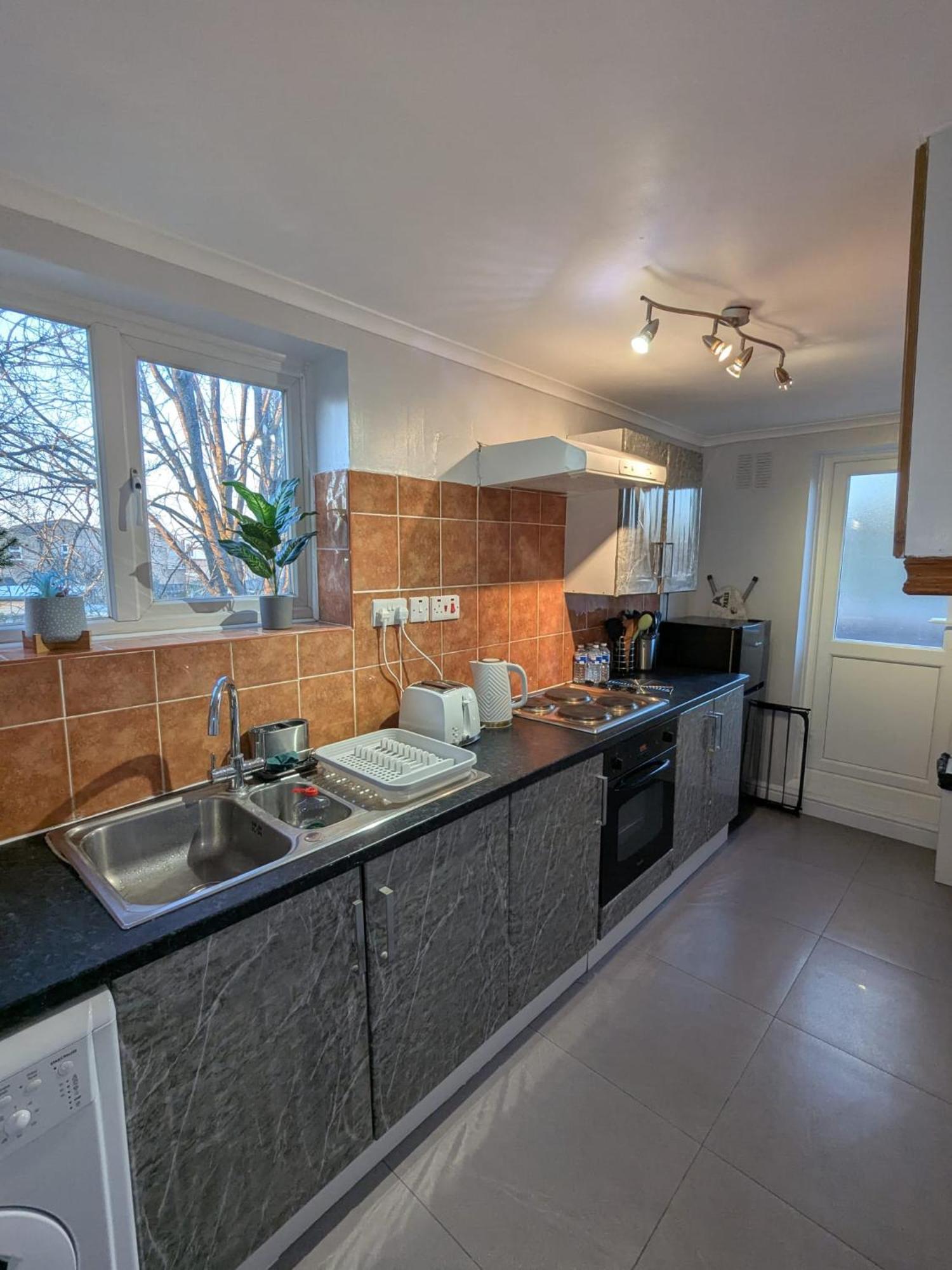 A&A Apartment Basildon Nevendon 외부 사진