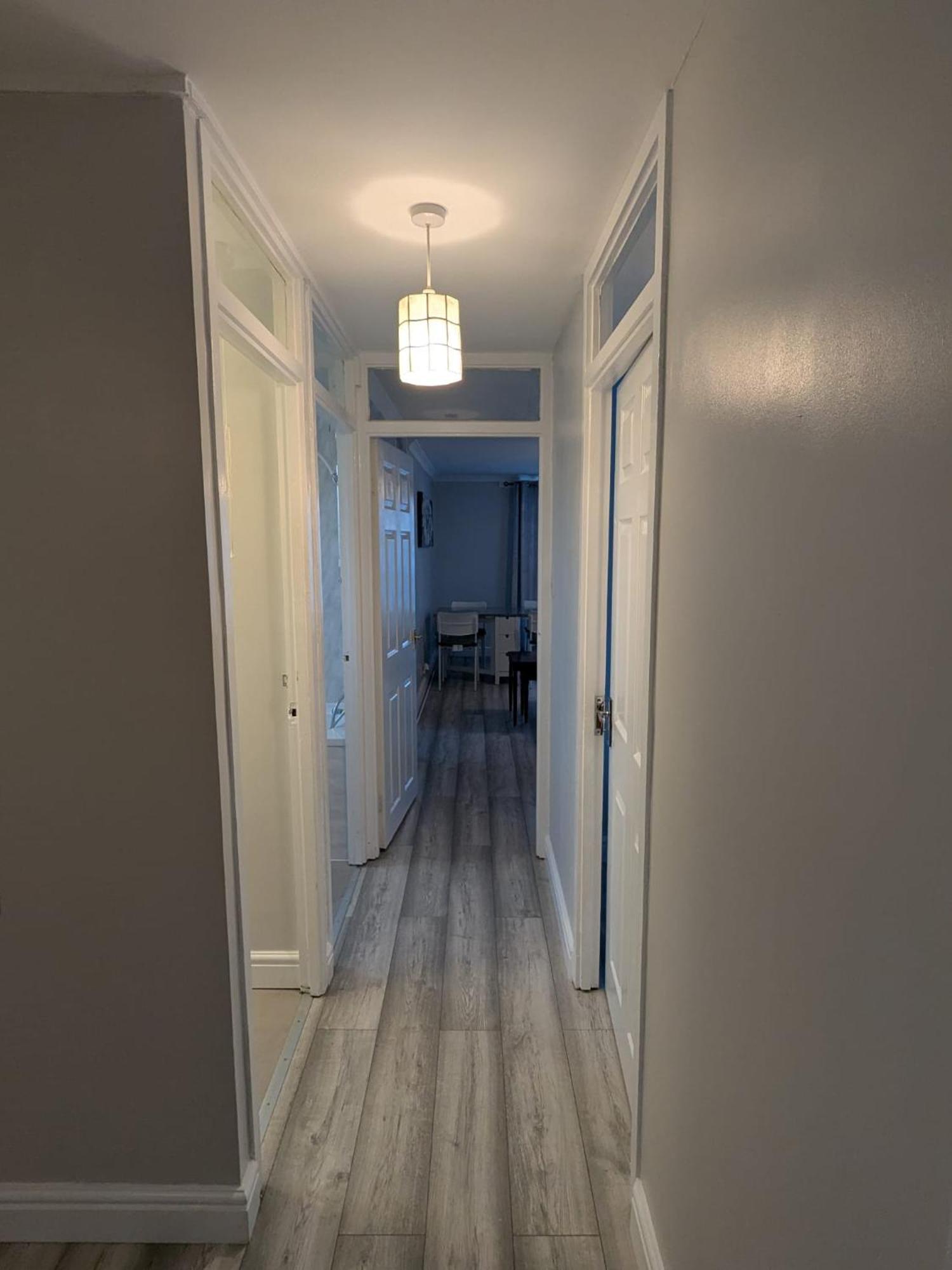 A&A Apartment Basildon Nevendon 외부 사진