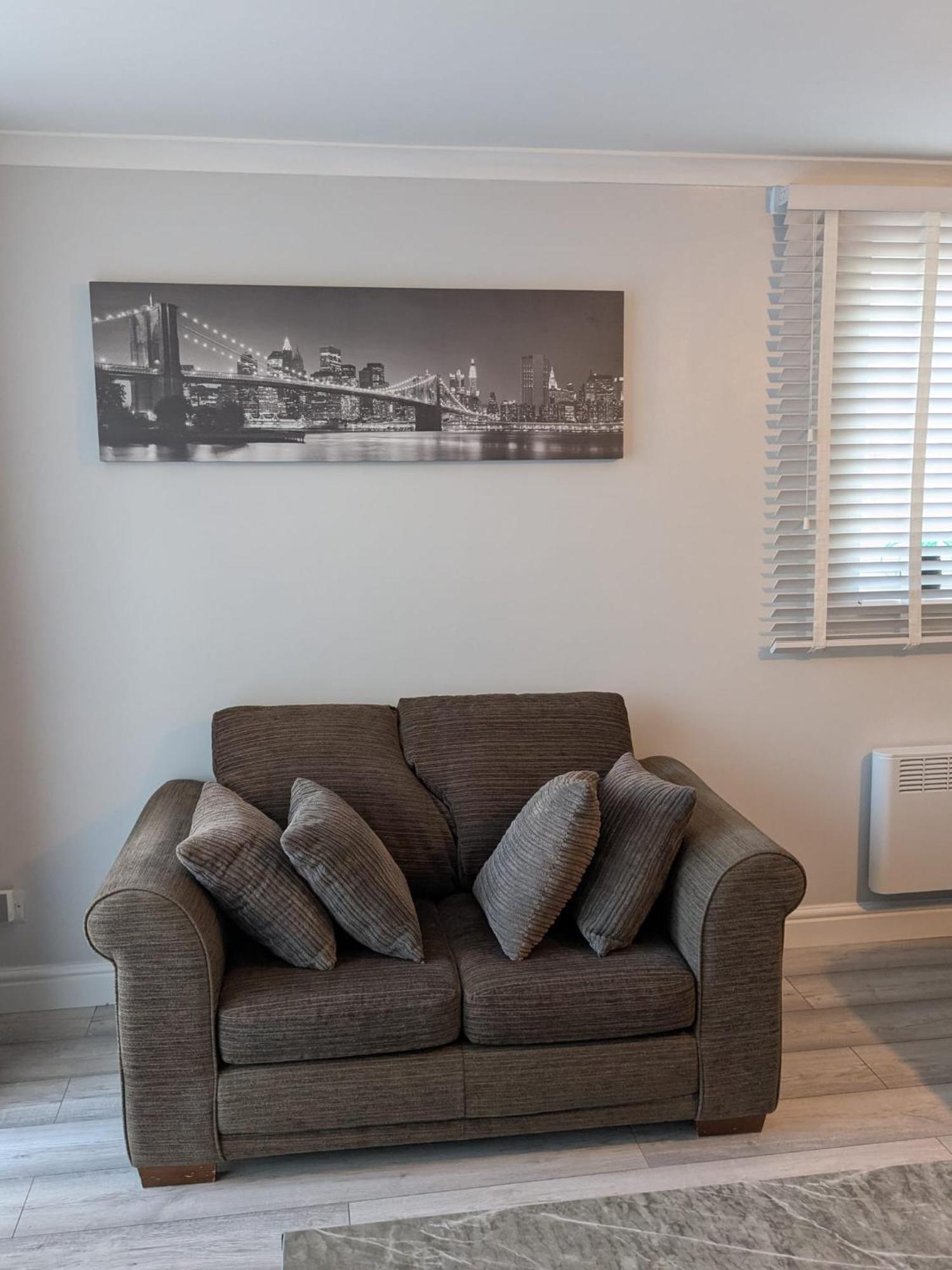 A&A Apartment Basildon Nevendon 외부 사진